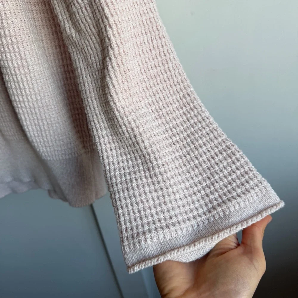 Ann Taylor Factory Waffle Knit Bell Sleeve Sweater Light Pink Sz XS - Picture 6 of 6